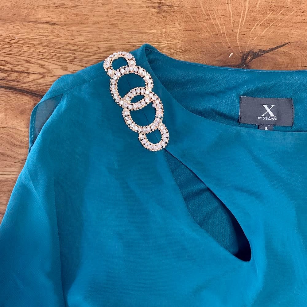 Green Chiffon Overlay Dress with Keyhole Cutout | X by XSCAPE | 4 - Picture 3 of 7